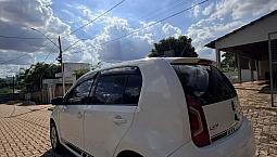 Volkswagen Up! Move 1.0 Total Flex 12V 5P 2015