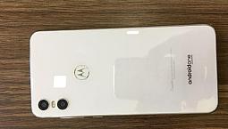 Motorola One