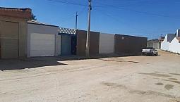 Casa + Muro No Centro