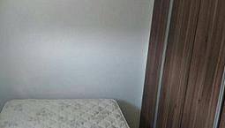 Quarto Amplo C/ Garagem P/ Carro Bairro Nobre