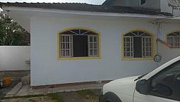 Aluga-Se Casa Em Palhoça/São Sebastião