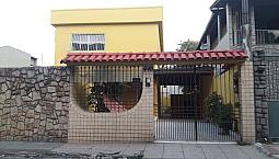 Casa 3 Qtos   2 Vagas Garagem