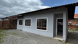 Casa Com 3 Quarto(S) E 2 Banheiro(S) Para Alugar, 80 M² Por R$ 2500 / Mês