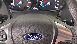 Ford Fiesta 1.6 16V Flex Aut. 5P 2015