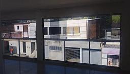 Casa Pra Alugar Em Santa Mônica, Com Varanda. Dois Quartos E Dois Banheiros Sendo Um Suite