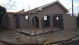 Casa 03 Dormitórios Jardim Nazareth