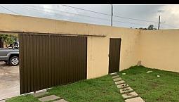 Alugo Casa No Apeu 