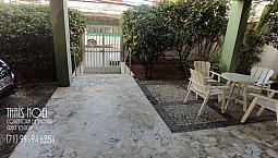 Apartamento De 2 Quartos Na Barra Com Dependência Ao Lado Do Carnaval