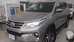 Toyota Hilux Sw4 2.8 Srx 4X4 7 Lugares 16V Turbo Intercooler Diesel 4P Automatico