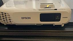Projetor Epson Powerlite X24+ Wi-fi