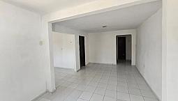 Oportunidade !!!! Casa Ampla Com 3 Quartos (2 Suítes) Bairro Bodocongo - Conj Sev. Cabral 