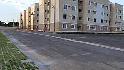 U-Apartamento Com Varanda Do Lado Do Cond Bolevard