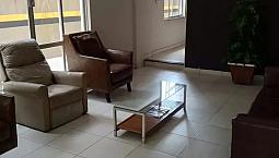Vende-Se Apartamento Em Nazaré, 3/4 Sendo 1 Suíte, Ótima Localização