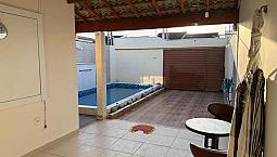 Casa Mobiliada Com Piscina