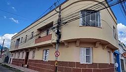 Ótimo Apartamento Na Major Cícero Esquina Santa Tecla.