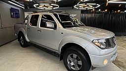 Nissan Frontier Le Attack Cd 4X4 2.5 Tb Die.aut 2012