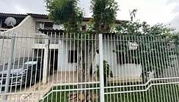 Casa À Venda Em Guajuviras Com 200 M², 5 Quartos, 2 Vagas