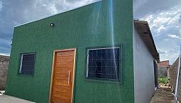 Linda Casa Com 106,00M² De Área Construída No Aeroclube