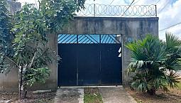 Alugo Casa No Tenoné 