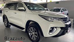 Toyota Hilux Sw4 2.8 Srx 4X4 7 Lugares 16V Turbo Intercooler Diesel 4P Automático
