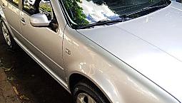 Volkswagen Golf 1.6 Mi/ 1.6 Mi Gener./black & Silver 2005