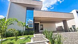 Casa Térrea Alto Padrão Mirante Lago, 4 Suites, Sendo 1 Master C Closed E Banheira.