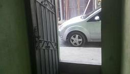 Alugo Uma Casa E Uma Kitnet