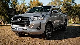 Toyota Hilux Cd Srv 4X4 2.8 Tdi Diesel Aut. 2024