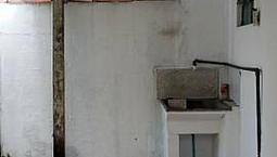 Casa 01 Dormitório Grande Rua Alves Do Bugre, 599- Pque S.vicente-Sp- São Vicente-Sp