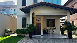 Casa Duplex Em Condomínio À Venda, Com 3 Quartos E 2 Banheiros, 131 M² Por R$ 550.000.