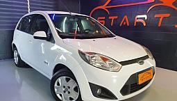 Ford / Fiesta 1.6 Hacht Class - Completo - Único Dono - Novo !