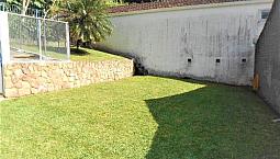 Castelânea- Casa Com 3 Quartos