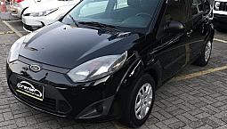 Fiesta Hatch 2010/2011 1.0 Completo