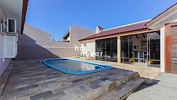 Casa Com Piscina À Venda No Bairro Tomazetti - Santa Maria Rs