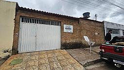 Vendo Uma Ótima Casa De 2 Quartos Na Santa Maria Sul Ao Lado Do Colégio Da 404
