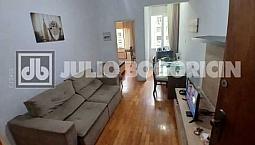 Apartamento : / Residencial / Copacabana