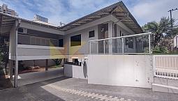 Deliciosa, Espaçosa E Segura Casa Em Localização Privilegiada E Próxima A Grandes Hipermer