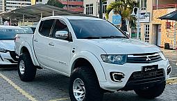 Mitsubishi L200 Triton Hpe 3.2 Cd Tb Int.diesel Aut 2015