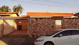 Casa Para Aluguel Tem 120 Metros Quadrados Com 3 Quartos Em Setor Dos Funcionários - Goiân
