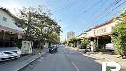Sobrado Em Condominio Com 3 Quartos No Setor Marechal Rondon Em Goiania