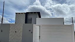 Linda Casa Recém Construída 