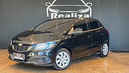 Gm- Chevrolet Onix Lt  Completo 1.4 2015
