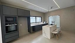 Casa Contemporânea Rio Mar L.l.