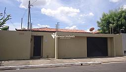 Casa Na Rua Jornalista Dondon Para Aluguel