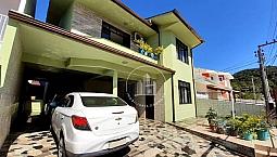 Casa À Venda, 240 M² Por R$ 910.000,00 - Roçado - São José/Sc