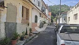 Casa Com 2 Dormitórios À Venda, 75 M² Por R$ 430.000,00 - Santa Rosa - Niterói/Rj