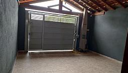 Vende -Se Casa No Bairro Araretama.