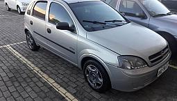Pra Vender Hoje. Corsa Hatch 2005