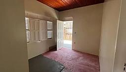 Alugo Casa 2 Quartos R$ 1.300,00