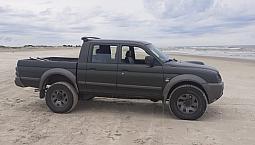 L200 Outdoor ( Chapea A Porta )